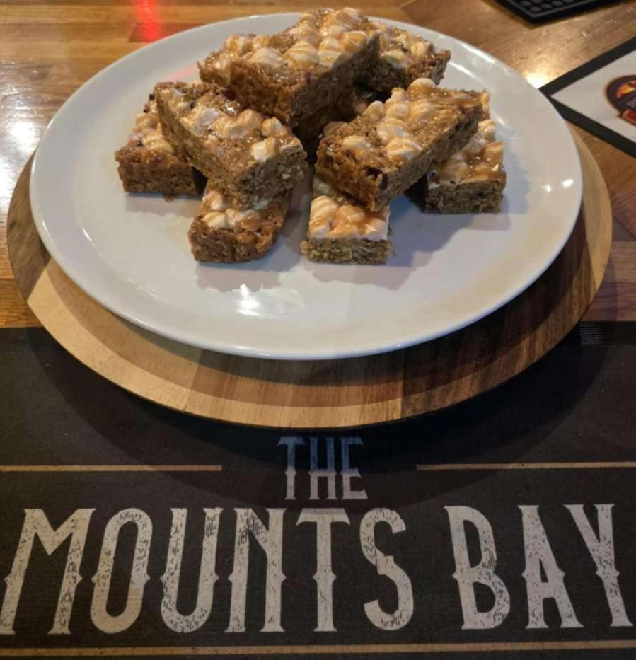 The Mounts Bay Inn モリオン エクステリア 写真